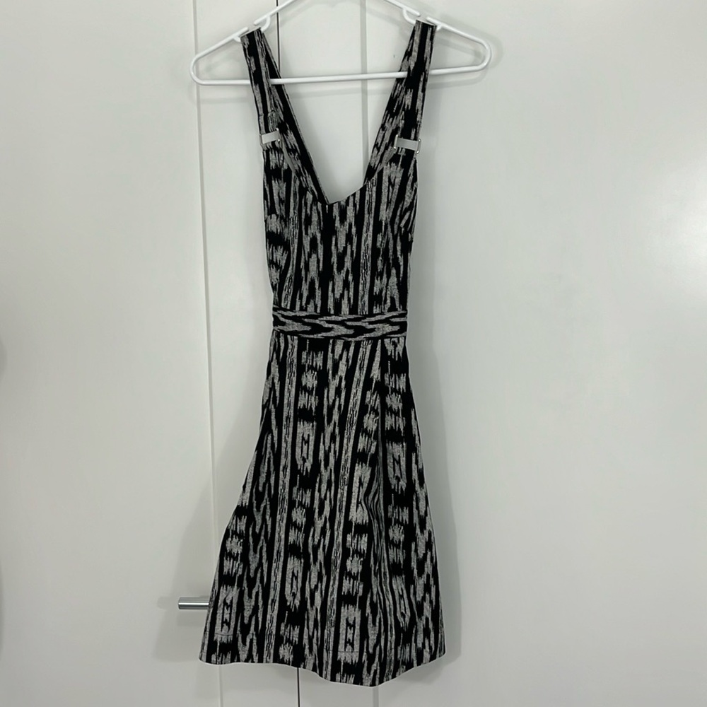 Rachel Roy Size 0 Black, White Print Racerback Mini Tank Dress w/Pockets - Picture 5 of 11